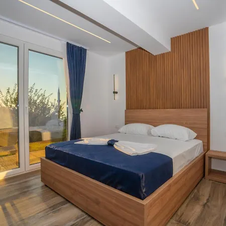 Sela Szálloda Shkodra