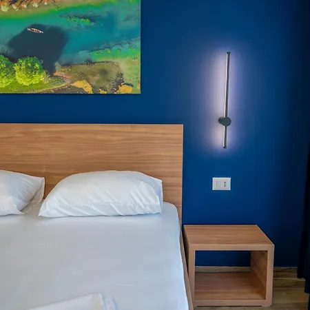 Hotel Sela 3*