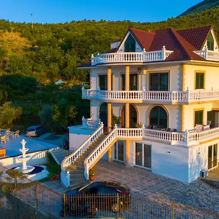 Sela 3* Shkodër