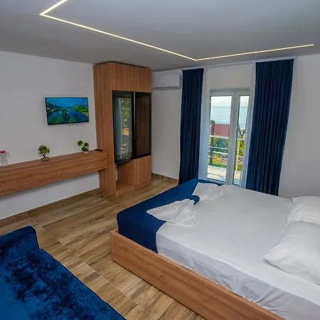 Hotel Sela 3*