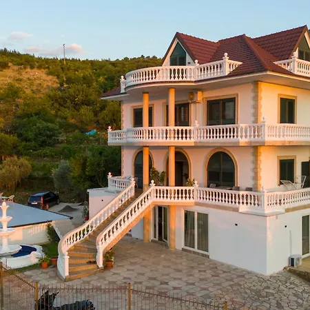 Hotel Sela